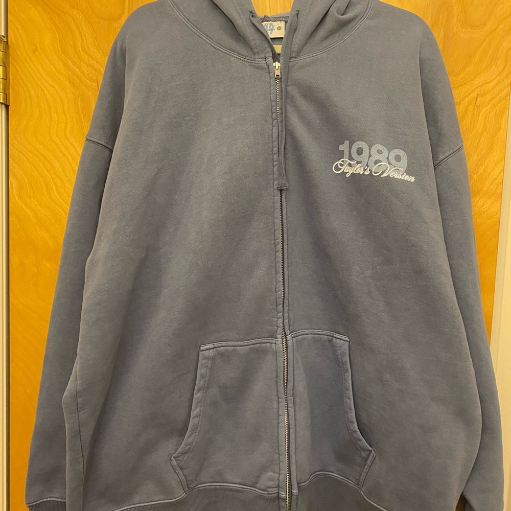 1989 Taylor’s Version Is it Over Now Zip Hoodie 2X NWOT Official Taylor Swift